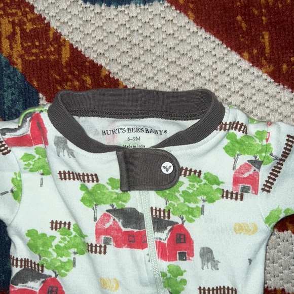 Baby boy Burt’s bees baby footed pajama - Picture 2 of 4
